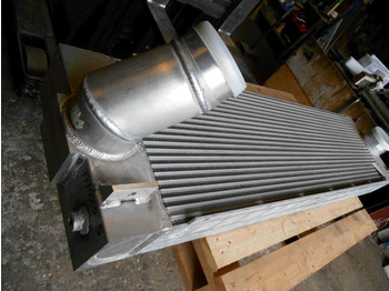 Intercooler pour Engins de chantier neuf Terex O&K 6002157 - 4027493: photos 2