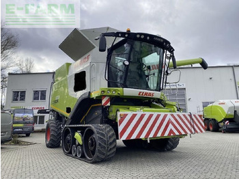 Moissonneuse-batteuse CLAAS Lexion 670