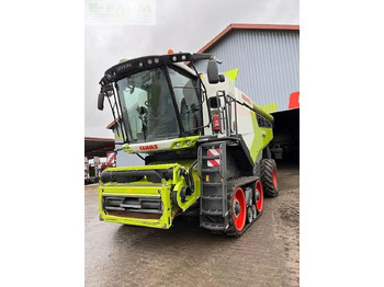 Moissonneuse-batteuse CLAAS Lexion 8700