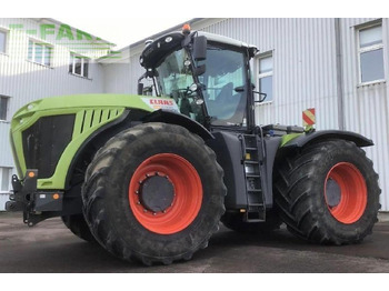 Tracteur agricole CLAAS Xerion 5000