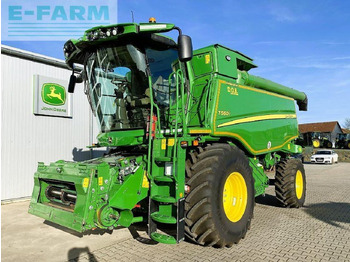 Moissonneuse-batteuse JOHN DEERE T560