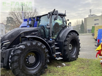 Tracteur agricole VALTRA