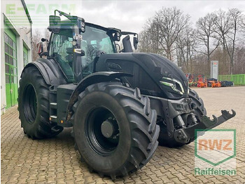 Tracteur agricole VALTRA