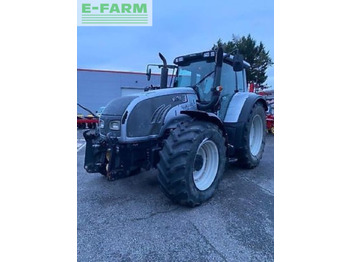 Tracteur agricole VALTRA T172