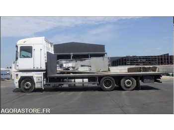 Camion RENAULT Magnum 460