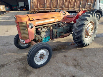 Tracteur agricole MASSEY FERGUSON