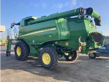 Moissonneuse-batteuse John Deere T660: photos 4