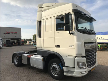 Tracteur routier DAF XF 440