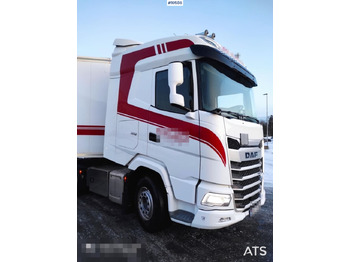 Tracteur routier DAF XG 530