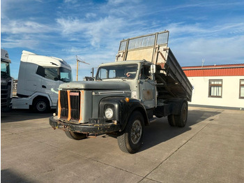 Camion benne SCANIA