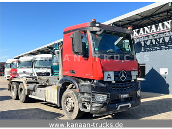 Camion ampliroll MERCEDES-BENZ Arocs 2648