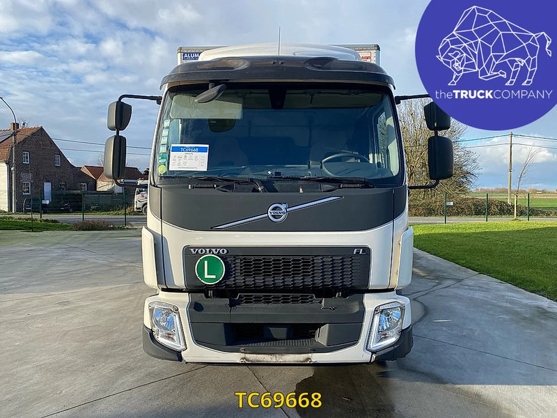 Camion fourgon Volvo FL 250: photos 8