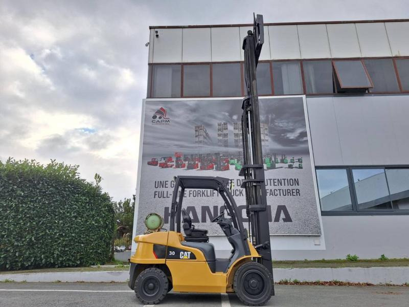 Chariot élévateur à gaz Caterpillar GP30NTD: photos 12