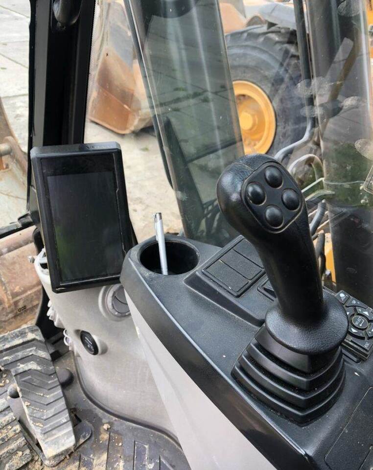 Pelle sur chenille Volvo EC220EL: photos 22