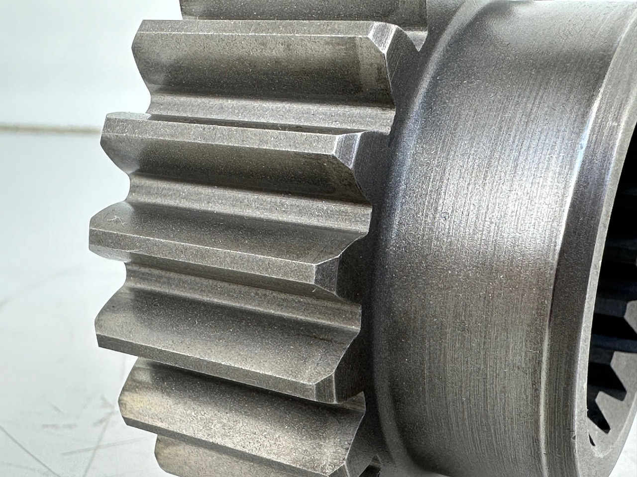 Moteur de rotation pour Pelle Liebherr Sonnenrad ID-Nr.9443067 - ID-Nr.944306703. SAT275/222 - SAT275/232 - SAT275/255. A932, A934, E932, P932, P934, R932, R934B, R934 C, R944 C T, R944 C TUN. #944306703.01#: photos 10 Moteur de rotation pour Pelle Liebherr Sonnenrad ID-Nr.9443067 - ID-Nr.944306703. SAT275/222 - SAT275/232 - SAT275/255. A932, A934, E932, P932, P934, R932, R934B, R934 C, R944 C T, R944 C TUN. #944306703.01#: photos 10