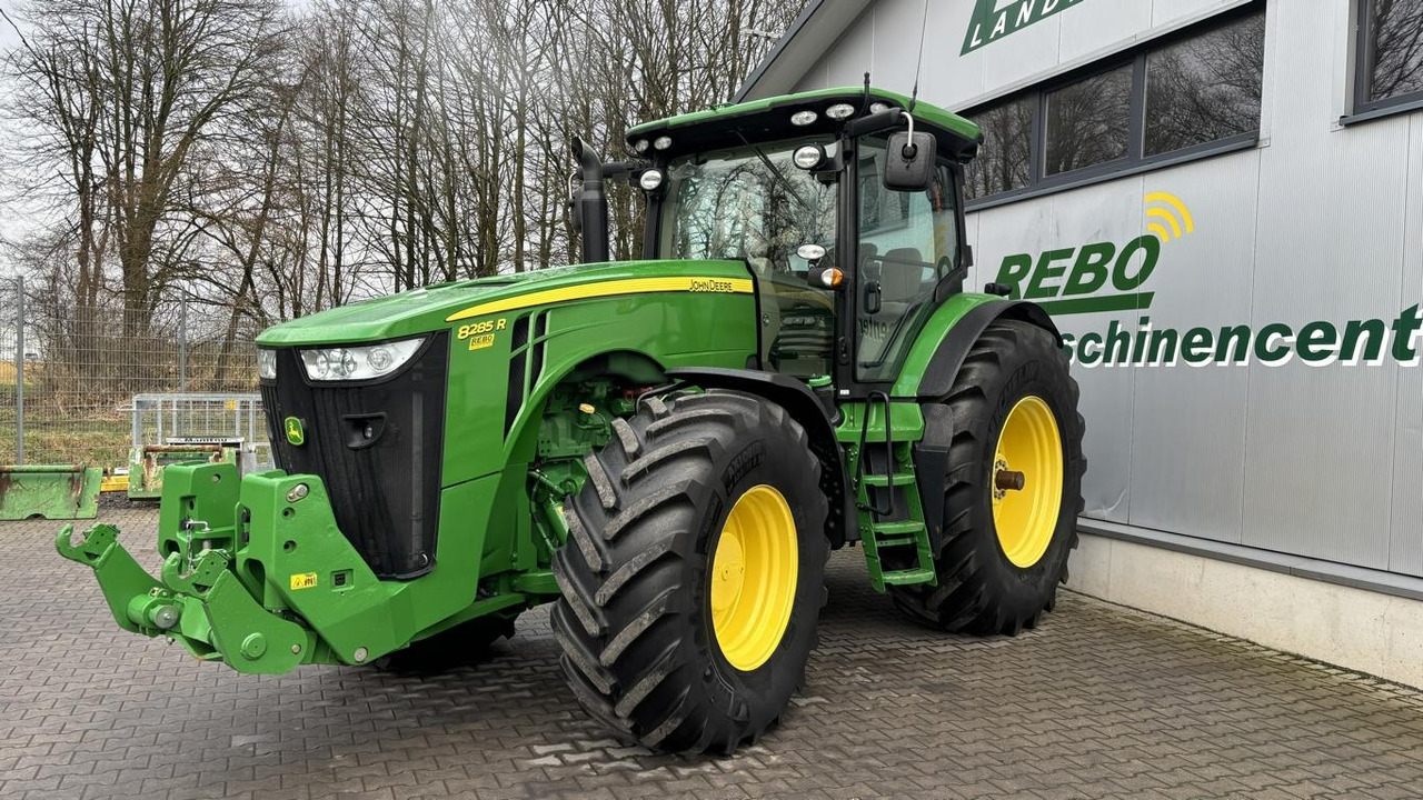 Tracteur agricole John Deere 8285R: photos 35