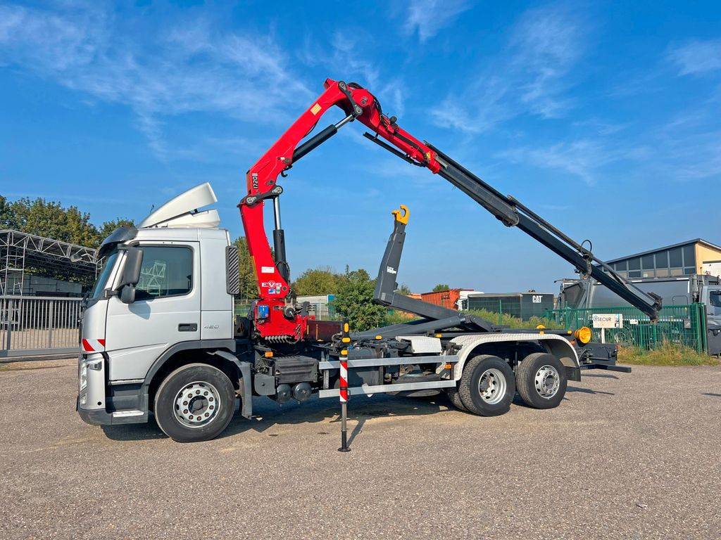 Camion grue, Camion ampliroll Volvo FM 420 6X2 Abroller mit Kran & Funk im Top Zust.: photos 9