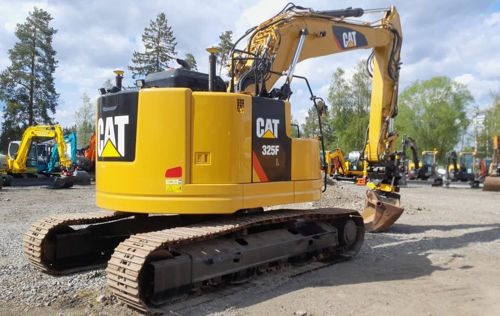 Pelle sur chenille CAT 325FLCR PYÖRITTÄJÄLLLÄ: photos 7