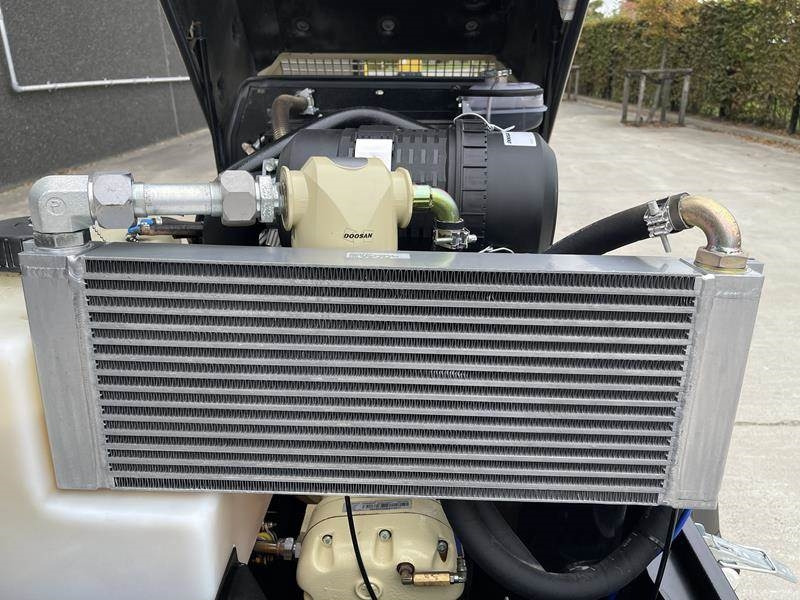 Compresseur d'air Doosan 7 / 31 E - N: photos 11 Compresseur d'air Doosan 7 / 31 E - N: photos 11