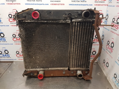 Radiateur Massey Ferguson 5612, 5600 Series, Engine Water Cooler And Air Cooler 4375665m1: photos 1