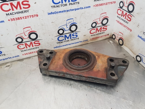 Suspension New Holland Tm, T6000, T6 Ser Tm125 Front Axle Support Bracket 5180133, 5180132: photos 1