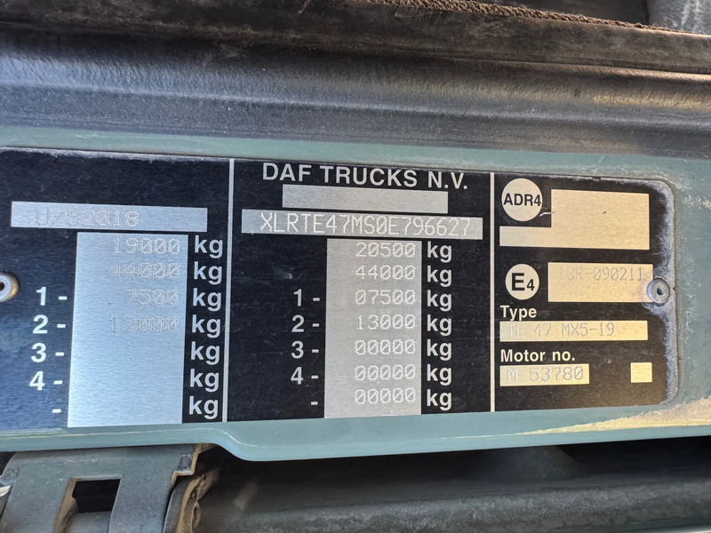 Tracteur routier DAF XF 105.460 Motor defect!: photos 12