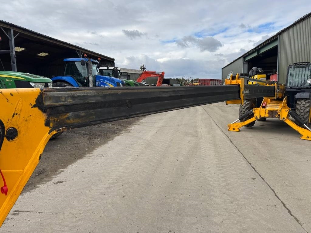 Chariot télescopique JCB 540-140 Hi Viz: photos 15