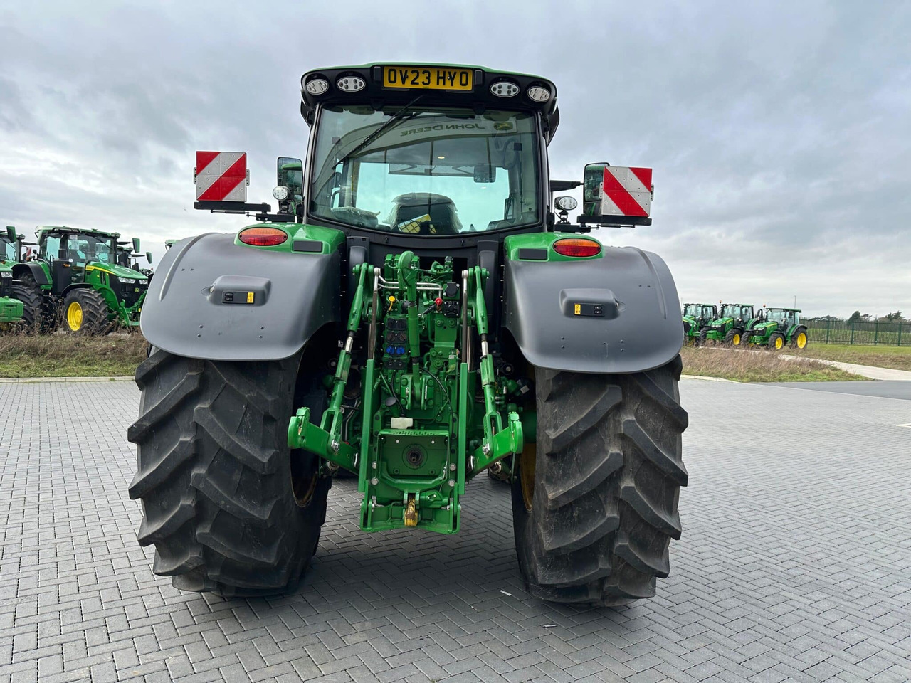 Tracteur agricole neuf John Deere 6R 215: photos 14