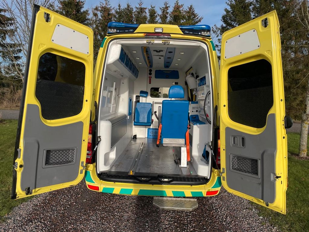 Mercedes-Benz Sprinter Kasten 316 CDI Aut Ambulance  — crédit-bail Mercedes-Benz Sprinter Kasten 316 CDI Aut Ambulance: photos 19