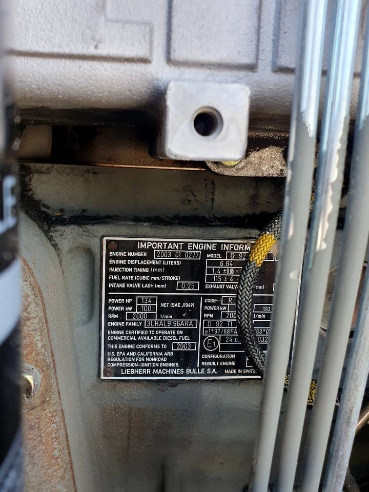 Chargeuse sur pneus Liebherr L 538: photos 12