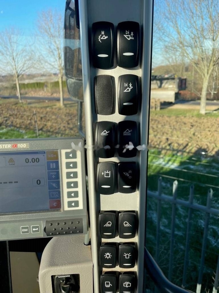 Chargeuse sur pneus Volvo L150H: photos 24