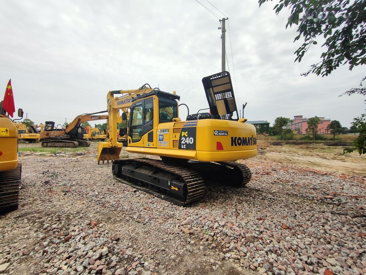 Komatsu PC240LC-8 — crédit-bail Komatsu PC240LC-8: photos 8