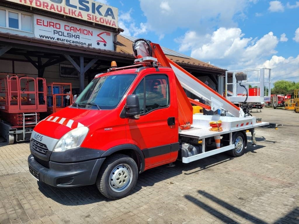 Camion avec nacelle Multitel MT 182 DS - 18m Iveco Daily 35S11 basket truck: photos 1