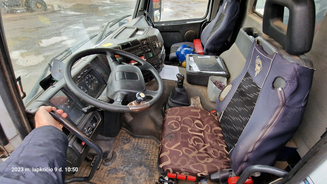 Camion benne VOLVO FM 12  6x6: photos 21