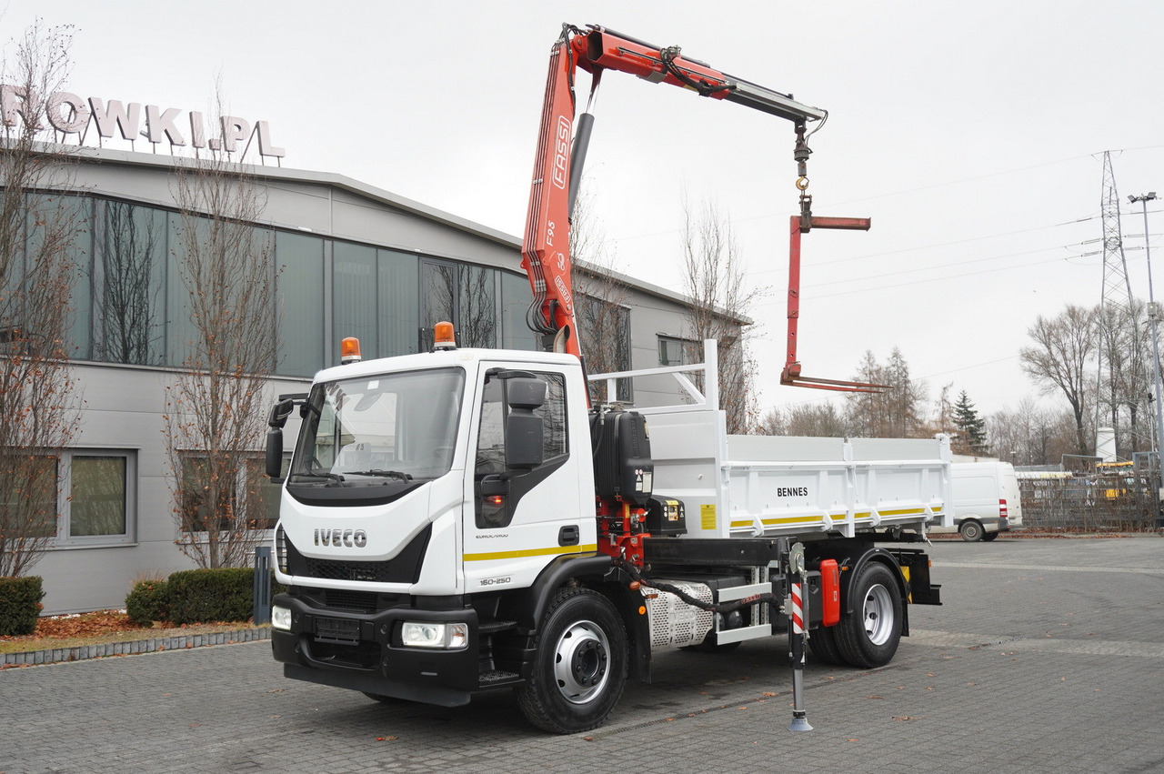 Camion grue IVECO Eurocargo 160-250 E6/ Fassi crane / 3-sided tipper / mileage 47 thousand. km!: photos 15