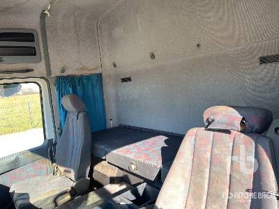 Camion plateau MERCEDES ACTROS 2535 6x2 Camion Plateau: photos 13