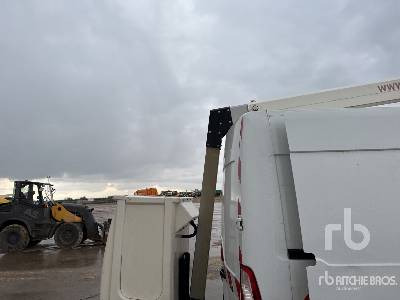 Camion avec nacelle RENAULT MASTER Klubb K32 on Camion Nacelle: photos 30