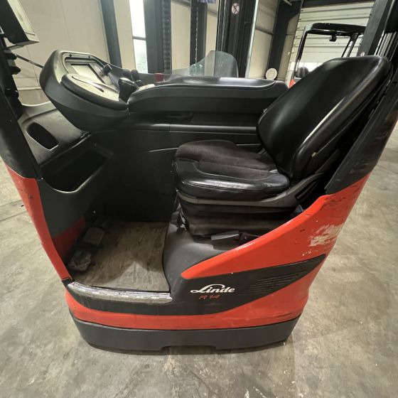 Chariot à mât rétractable Linde R16HD (1120): photos 10