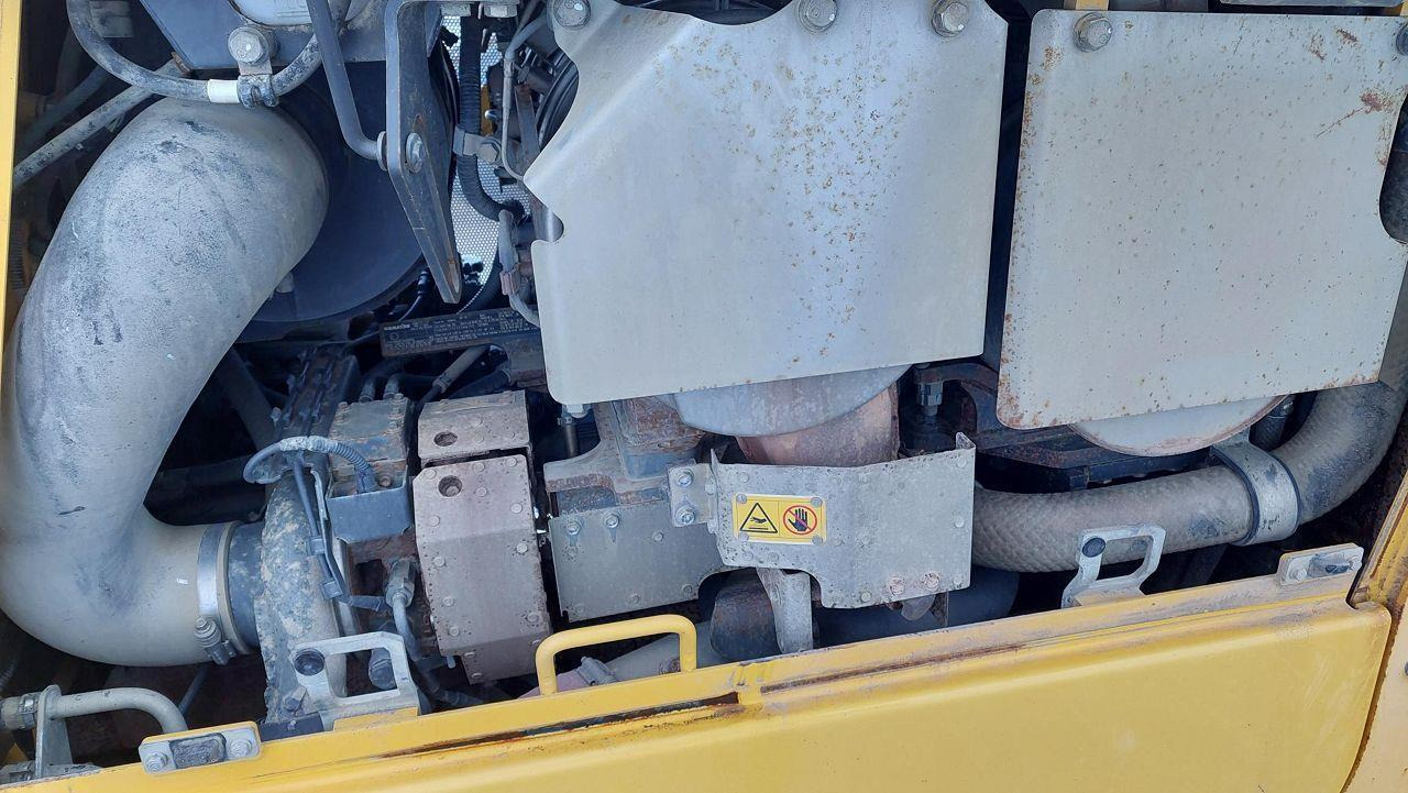 Komatsu D65PX-18 — crédit-bail Komatsu D65PX-18: photos 10