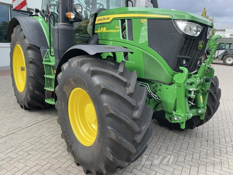 Tracteur agricole John Deere 6R 215: photos 12