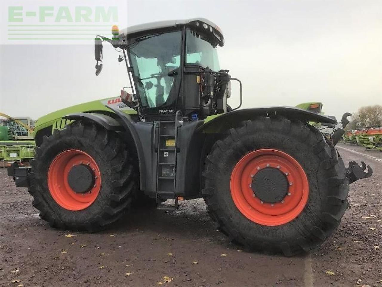 Tracteur agricole CLAAS xerion 4200 trac vc TRAC VC: photos 7