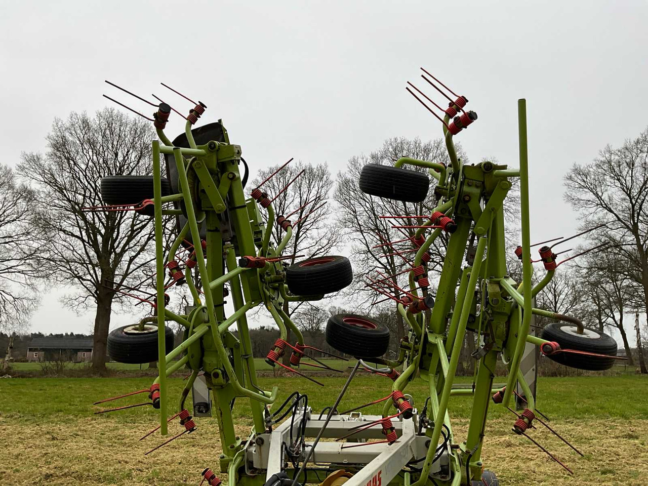 Matériel de fenaison Claas VOLTO 870T: photos 13