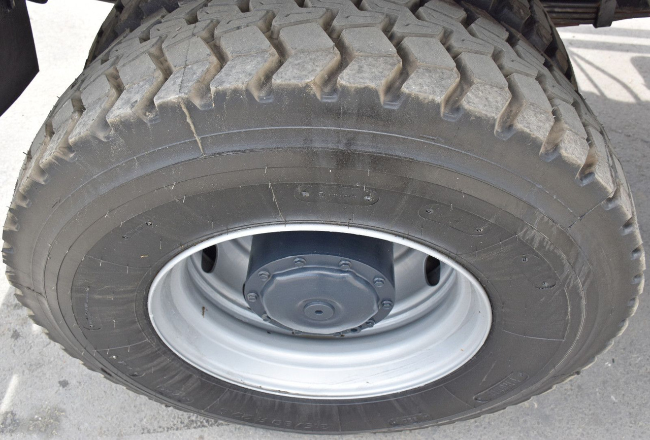 Camion benne, Camion grue MAN LE 18.280 Kipper 3,70 m + PK 9501 /4x4: photos 12 Camion benne, Camion grue MAN LE 18.280 Kipper 3,70 m + PK 9501 /4x4: photos 12