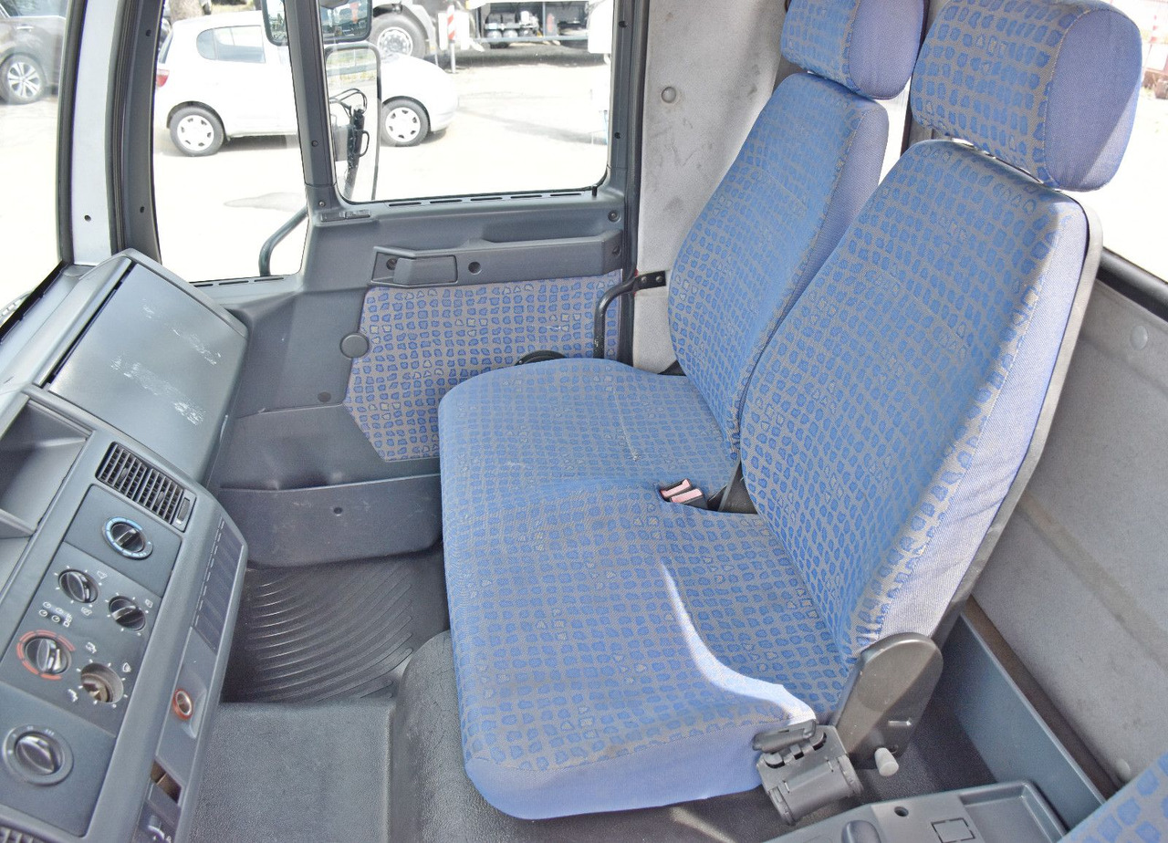 Camion benne, Camion grue MAN LE 18.280 Kipper 3,70 m + PK 9501 /4x4: photos 10 Camion benne, Camion grue MAN LE 18.280 Kipper 3,70 m + PK 9501 /4x4: photos 10