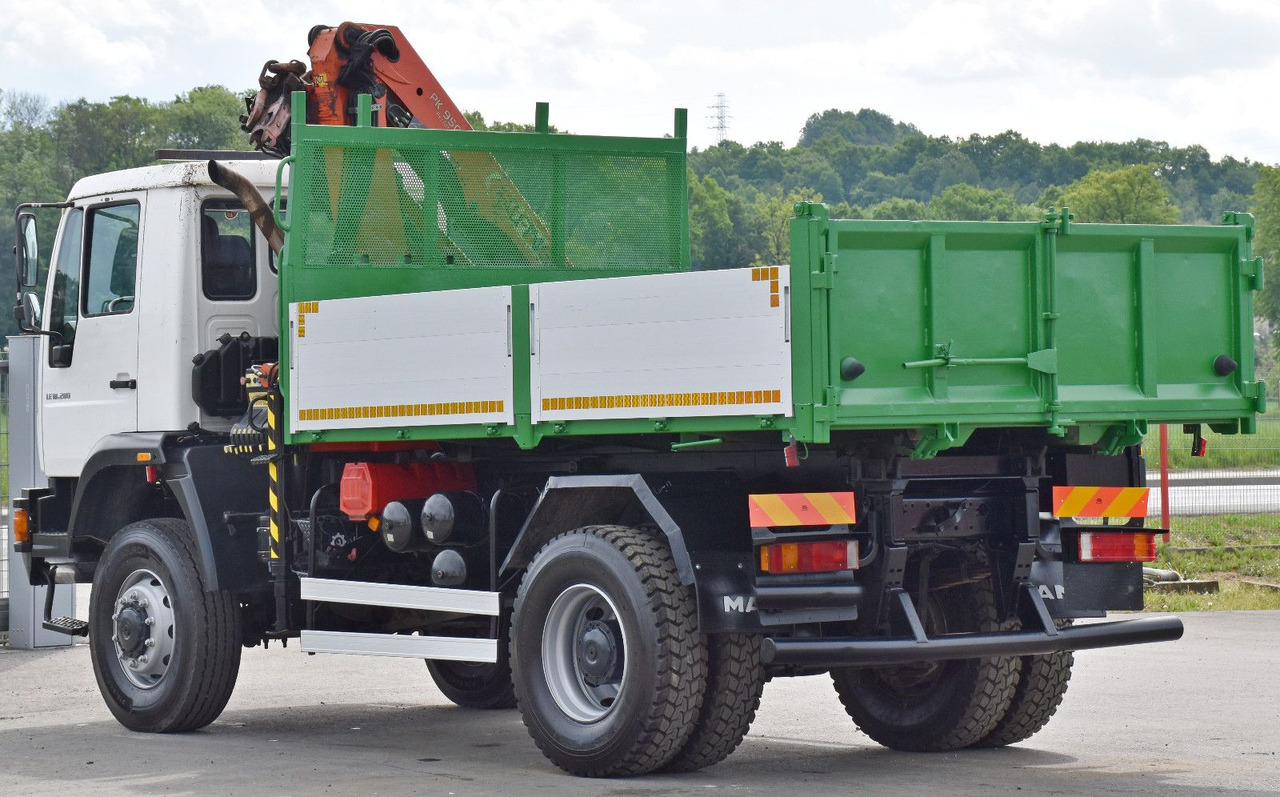 Camion benne, Camion grue MAN LE 18.280 Kipper 3,70 m + PK 9501 /4x4: photos 7 Camion benne, Camion grue MAN LE 18.280 Kipper 3,70 m + PK 9501 /4x4: photos 7