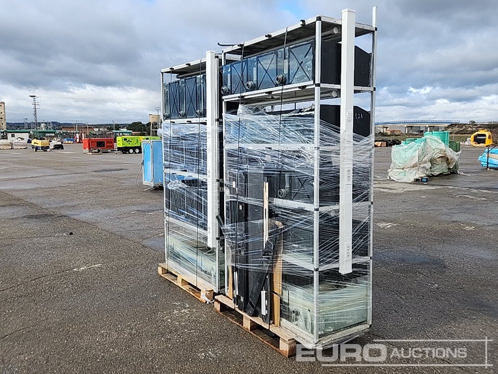 L'équipement de construction Pallet of Varios Aquariums (2 of): photos 6