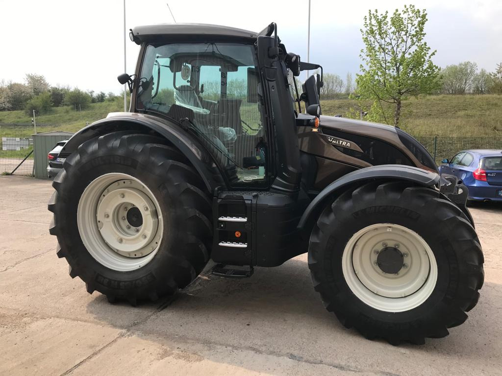 Tracteur agricole Valtra N175 V 2B1: photos 8