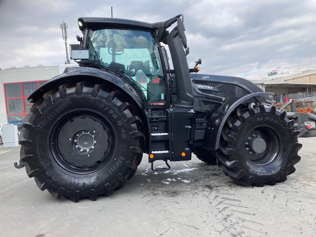 Tracteur agricole Valtra Q265: photos 14