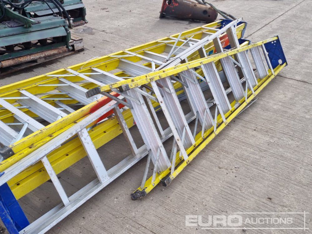 L'équipement de construction Fiberglass Step Ladders (3 of), Aluminium Step Ladders (2 of): photos 15