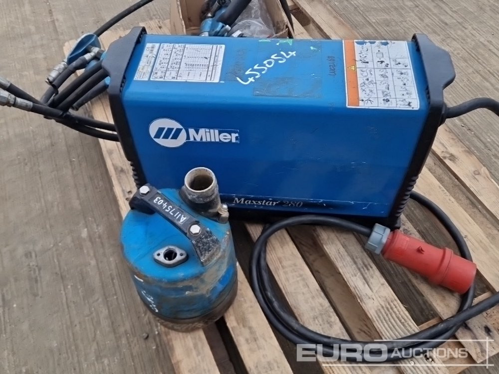 L'équipement de construction Hydraulic Impact Wrench (2 of), Miller 415Volt Welder, Submersible Pump: photos 13